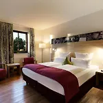 Weingut Sandwiese Winzerhotel Hotel 4*