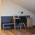 Szálloda Weingut Sandwiese Winzerhotel 4*