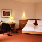 Weingut Sandwiese Winzerhotel 4*