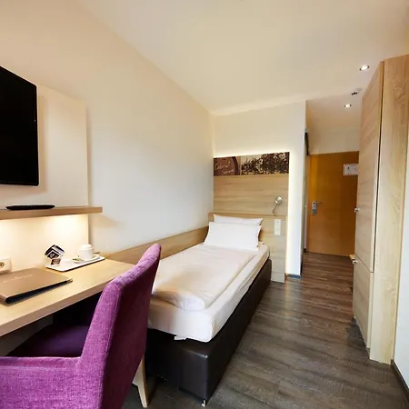 Weingut Sandwiese Winzerhotel 4* Worms