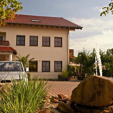 Weingut Sandwiese Winzerhotel Worms