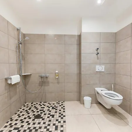 Hotell Weingut Sandwiese Winzerhotel 4*