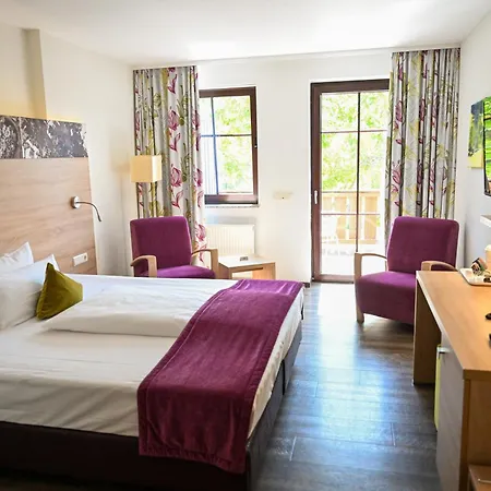 Weingut Sandwiese Winzerhotel Otel Worms