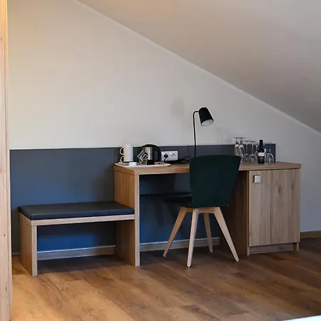 Ξενοδοχείο Weingut Sandwiese Winzerhotel 4*