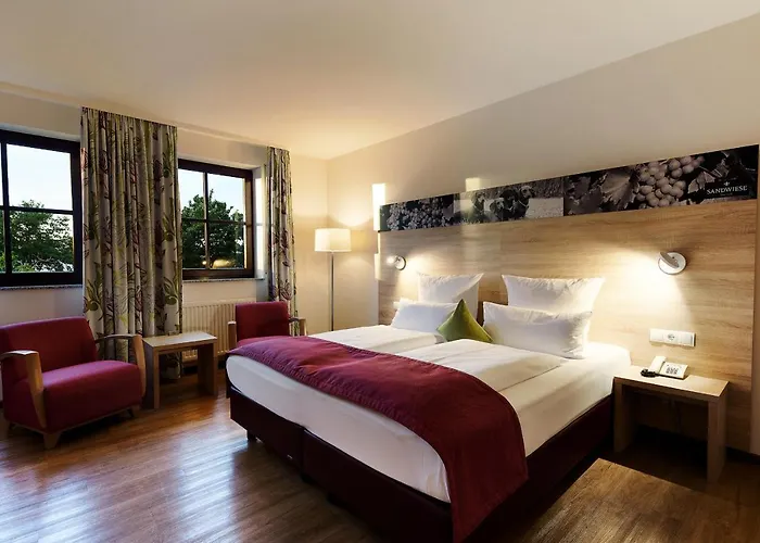 Weingut Sandwiese Winzerhotel 호텔 4*