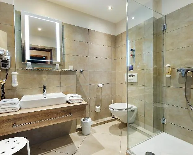 Weingut Sandwiese Winzerhotel Hotel 4*